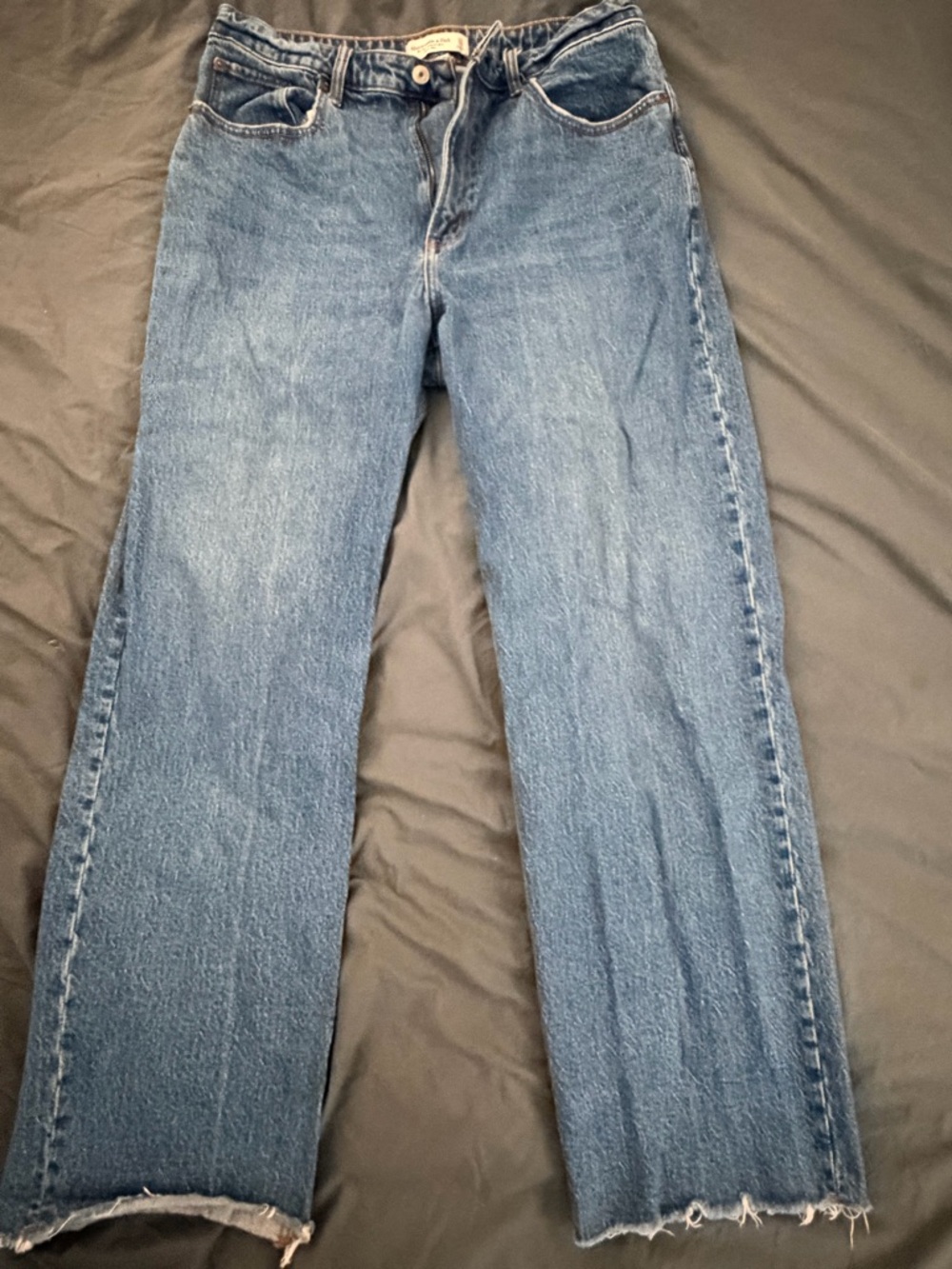 Abercrombie Curve Love High Rise 90s Relaxed Jean with Raw Hem